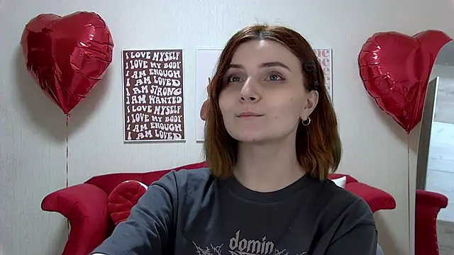 KellyStone's Live XXX Chat