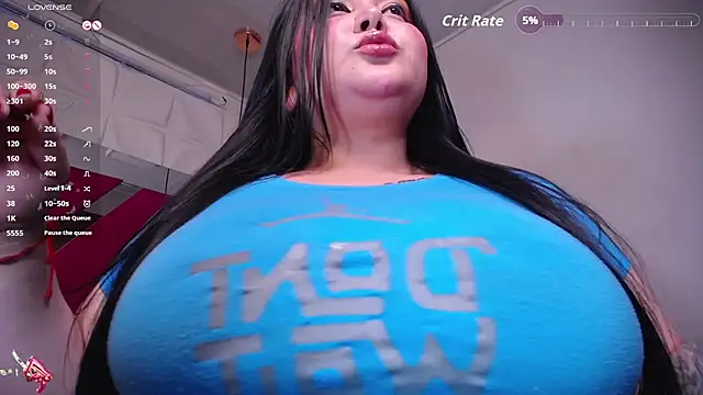 Penelope_Tits Adlı Modelin Canlı XXX Sohbeti