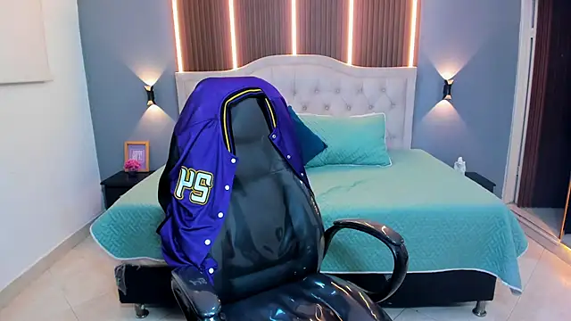 Tommy18__n Live XXX chat