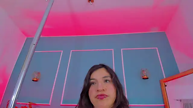 TaraTaylorrn Live XXX chat