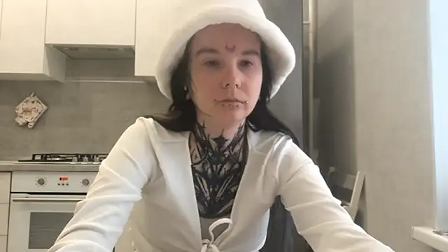 HighelikeGirl Adlı Modelin Canlı XXX Sohbeti