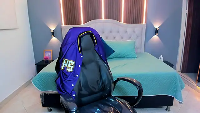 Chat XXX Live Tommy18__