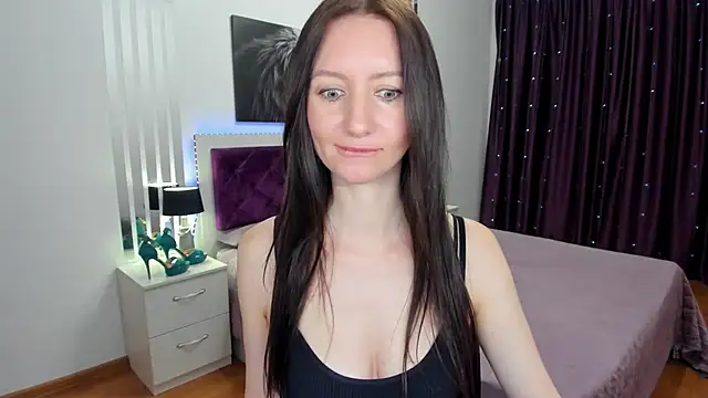 Chatroom XXX en direct de NikaHoney