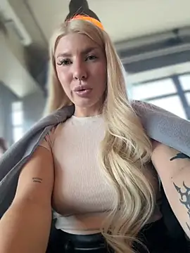 دردشة NewLale الجنسية المباشرة