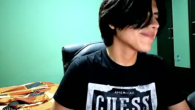 ZaynLust: вебкам-шоу