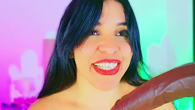 CharlootteEvans Live XXX Chat