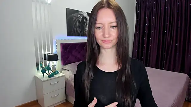 Chat +18 de NikaHoney ao vivo