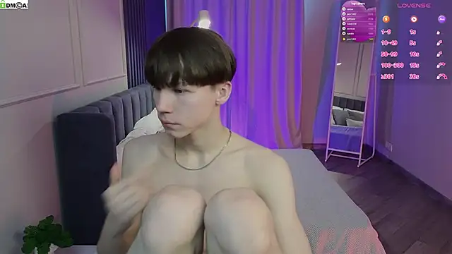 cuMte_boy Adlı Modelin Web Kamerası Şovu