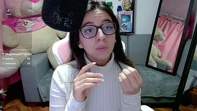 Chat +18 de Maggie_Fox3 ao vivo