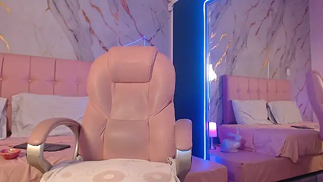 Red_kytty6's Live XXX Chat