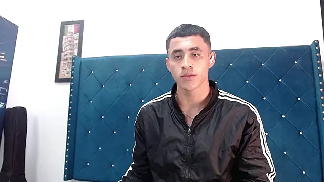 Cris_steban1のウェブカメラショー