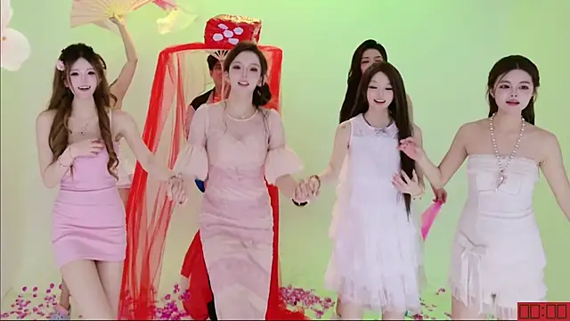 TNT-Sister Live XXX-Chat