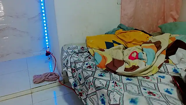 Webkamerová show lucy_sluppy_hard