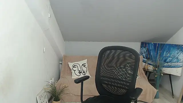 Онлайн чат XXX BrendaSkye