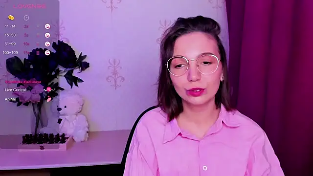 KindHazelHere_'s Live XXX Chat