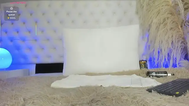 lunaa_hart: онлайн-секс-чат