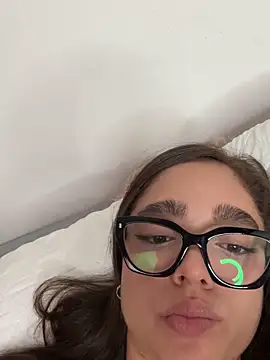 Chat XXX ao vivo de hottiee_melannie