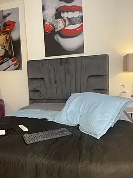 Robin_Rief Show in webcam