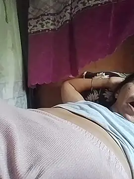 Chat +18 de Breezy_Belle ao vivo