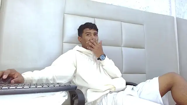 TonnyMarck Live XXX-Chat