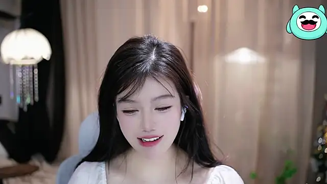 Chatroom XXX en direct de Cecily