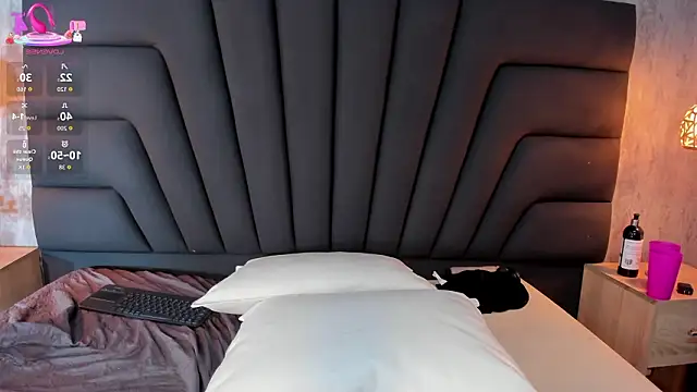 Chat +18 de Maya_curvy ao vivo