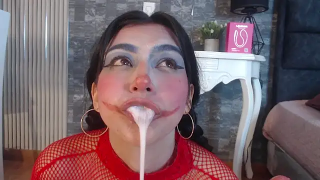 Chat +18 de Keila_Fg ao vivo