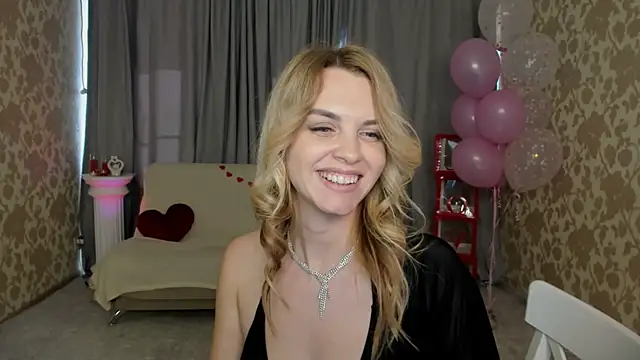 LunaFlinn Chat XXX live