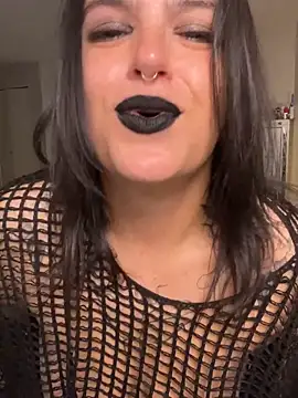 SafeinouterSpace Chat XXX live