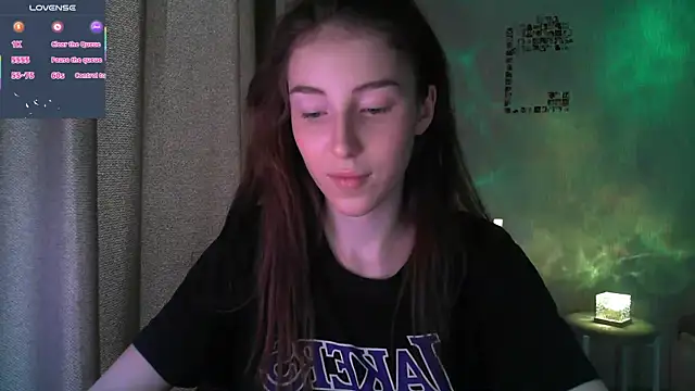 eskatmin Live XXX chat