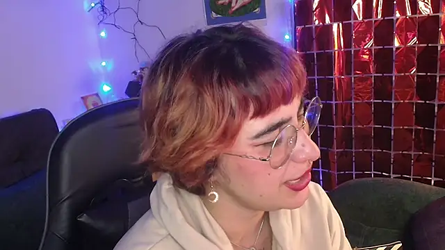 Chat +18 de Miacatsito3 ao vivo