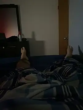 Show modela llllllllIIIll na web-kameri