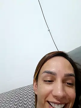 ofjuliaa 现场XXX聊天