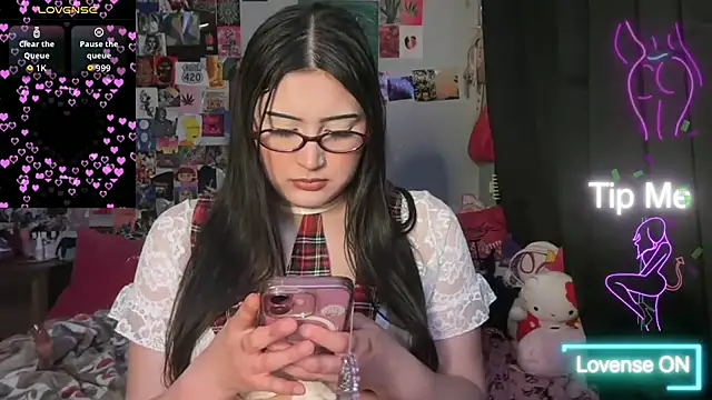 Babyyboutabag 即時 XXX 聊天