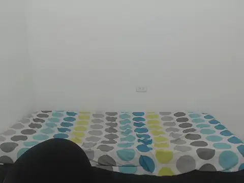 estefania224 webcam show