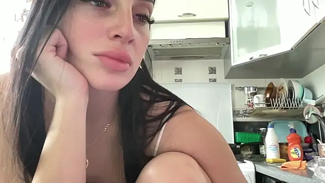 Soft_Pleasure Adlı Modelin Canlı XXX Sohbeti