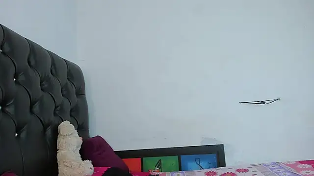 Chat +18 de Britney_Rose ao vivo