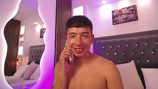 Fancy_Vixen Chat XXX in diretta