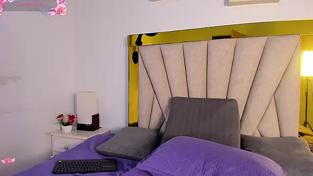 แชท XXX สดของ vahiolet_fuentes