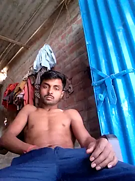 YOUR-LOVER-2 Webcam-Show