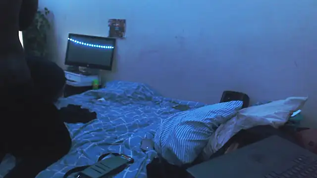 Pertunjukan Kamera Web BigDickLeo2020