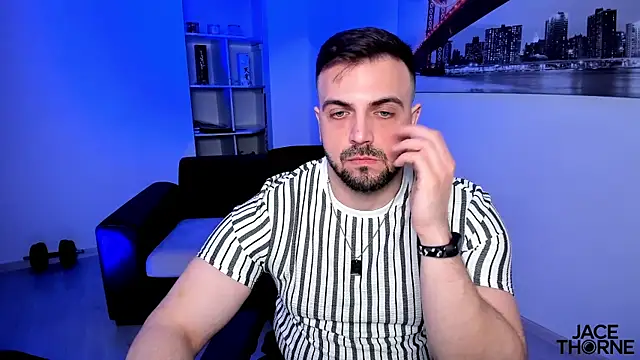 Jace_Thorne: απευθείας συνομιλία ΧΧΧ