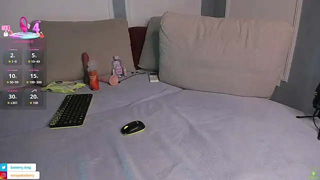 Chat +18 de EnriqueBarberry ao vivo