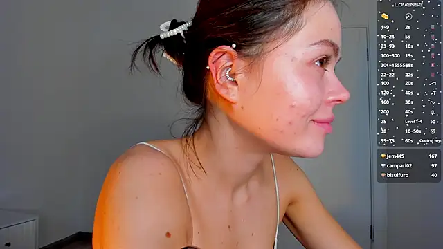 Kelly_Cuutie – Naživo XXX chat