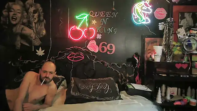 Splash_Queen420 现场XXX聊天