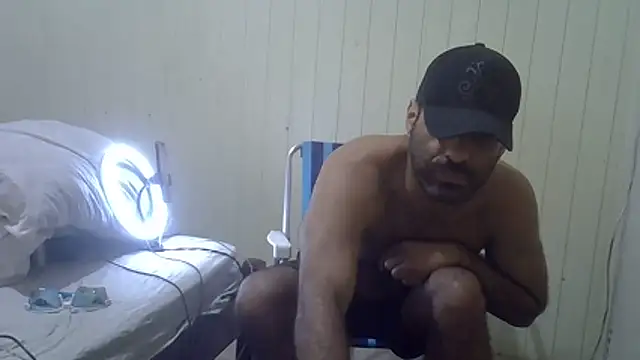 MILITARS' Webcam Show