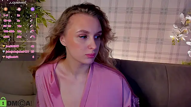 KiraRuiz Adlı Modelin Web Kamerası Şovu