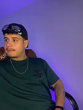 Chatroom XXX en direct de BjornSteel