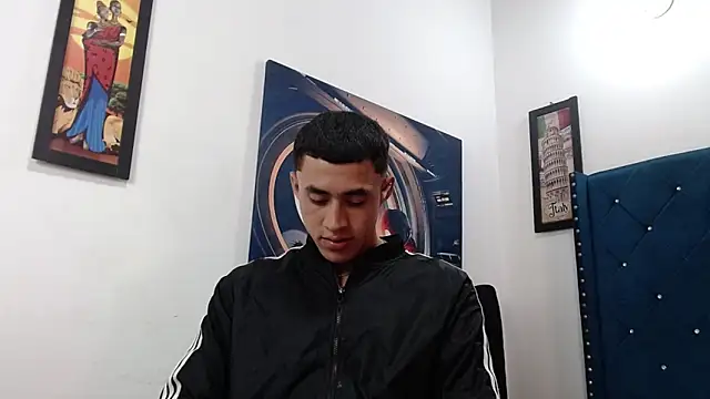 Cris_steban1のライブXXXチャット