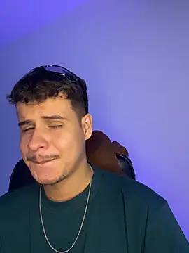 BjornSteelのウェブカメラショー